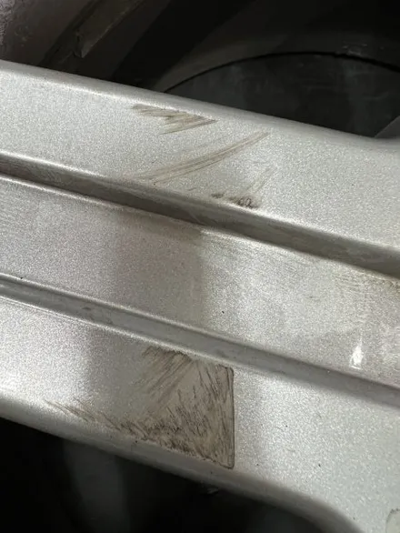 대구 휠복원 대구 휠도색 대구 자동차 휠수리 잘하는 곳 휠플레이 타이어 전문[벤츠 S 클래스 순정 19인치 휠복원 작업입니다.] / 대구 서구 평리동