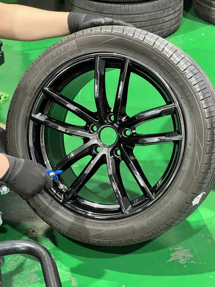 대구 휠복원 대구 휠수리 대구 휠도색 타이어 전문샵 휠플레이 [BMW 520 고스트크롬 휠도색 작업입니다.] / 대구 서구 평리동