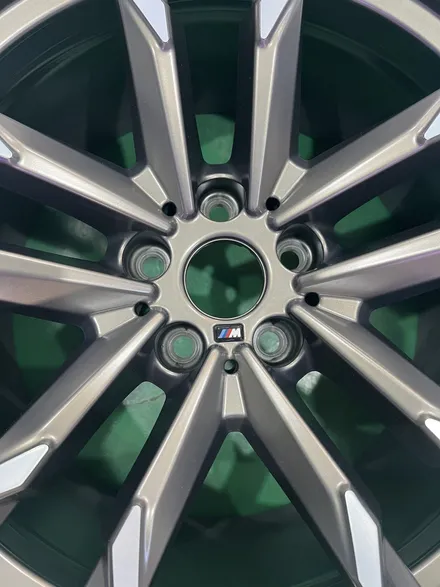 대구 휠복원 대구 휠도색 대구 휠수리 타이어 전문 휠플레이[BMW Z4 순정 19인치 다이아몬드커팅 휠복원 작업입니다.] / 대구 서구 평리동