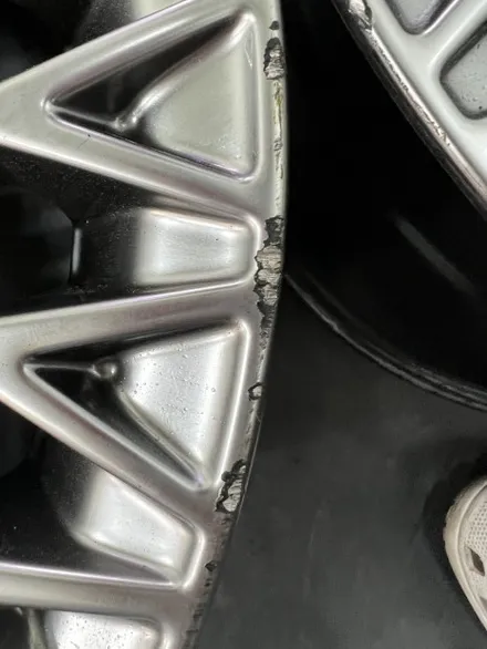 대구 휠복원 대구 휠도색 대구 휠수리 잘하는 곳 휠플레이 타이어 전문 [제네시스 G90 순정 19인치 휠복원 작업입니다.] / 대구 서구 평리동