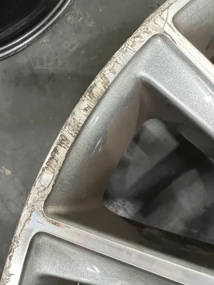 대구 휠복원 대구 휠도색 대구 자동차 휠수리 잘하는 곳 휠플레이 타이어 전문[벤츠 S 클래스 순정 20인치 마차휠 복원 작업입니다.] / 대구 서구 평리동