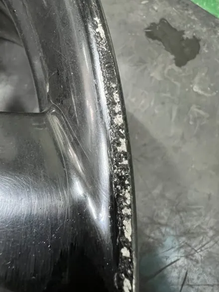 대구 휠복원 대구 휠도색 대구 자동차 휠수리 잘하는 곳 휠플레이 타이어 전문[테슬라 모델 S 순정 21인치 블랙유광 휠도색 작업입니다.] / 대구 서구 평리동