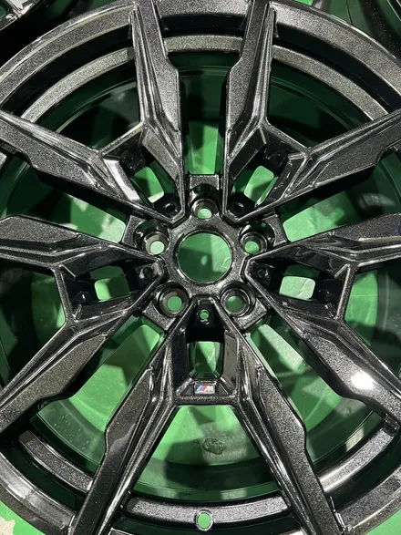 대구 휠복원 대구 휠도색 대구 자동차 휠수리 잘하는 곳 휠플레이 타이어 전문[BMW 850 순정 20인치 블랙펄유광 휠도색 작업입니다.] / 대구 서구 평리동