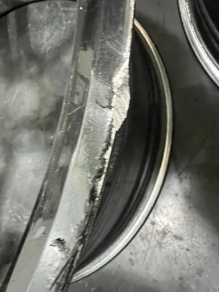 대구 휠복원 대구 휠도색 대구 자동차 휠수리 잘하는 곳 휠플레이 타이어 전문[BMW 4시리즈 순정 19인치 블랙반무광 매트블랙 휠도색 작업입니다.] / 대구 서구 평리동