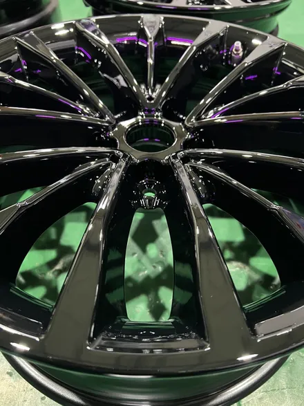 대구 휠복원 대구 휠도색 대구 자동차 휠수리 잘하는 곳 휠플레이 타이어 전문[BMW 5시리즈 순정 18인치 블랙유광 휠도색 작업입니다.] / 대구 서구 평리동