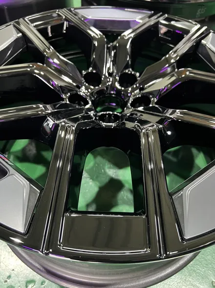 대구 휠복원 대구 휠도색 대구 휠수리 타이어 전문 휠플레이[BMW 7시리즈 순정 20인치 블랙유광 휠도색 작업입니다.] / 대구 서구 평리동