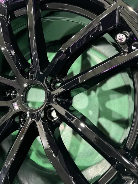 대구 휠복원 대구 휠도색 대구 자동차 휠수리 잘하는 곳 휠플레이 타이어 전문[BMW 5시리즈 순정 18인치 블랙유광 휠도색 작업입니다.] / 대구 서구 평리동
