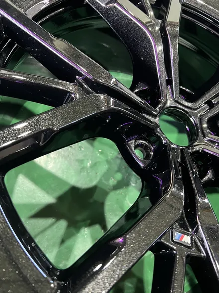 대구 휠복원 대구 휠도색 대구 자동차 휠수리 잘하는 곳 휠플레이 타이어 전문[BMW 5시리즈 순정 19인치 블랙펄유광 휠도색 작업입니다.] / 대구 서구 평리동