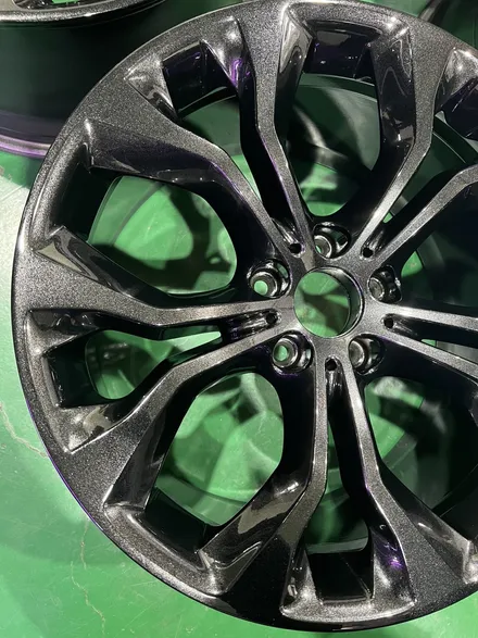 대구 휠복원 대구 휠도색 대구 휠수리 타이어 전문 휠플레이 [BMW X6 순정 20인치 블랙펄유광 휠도색 작업입니다.] / 대구 서구 평리동