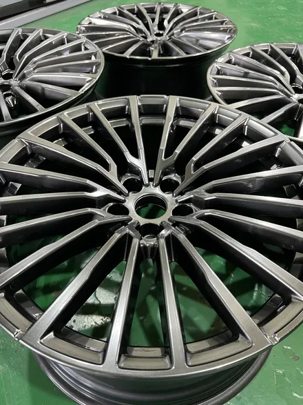 대구 휠복원 대구 휠도색 대구 휠수리 타이어 전문 휠플레이[BMW 7시리즈 순정20인치 고스트크롬 휠도색 작업입니다.] / 대구 서구 평리동