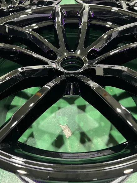 대구 휠복원 대구 휠도색 대구 자동차 휠수리 잘하는 곳 휠플레이 타이어 전문[BMW 5시리즈 순정 18인치 블랙유광 휠도색 작업입니다.] / 대구 서구 평리동