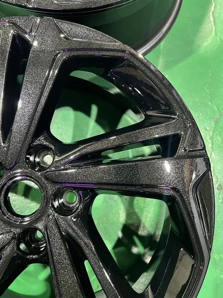 대구 휠복원 대구 휠도색 대구 자동차 휠수리 잘하는 곳 휠플레이 타이어 전문[쉐보레 트레일블레이저 순정 18인치 블랙펄유광 휠도색 작업입니다.] 대구 휠복원 성지 / 대구 서구 평리동