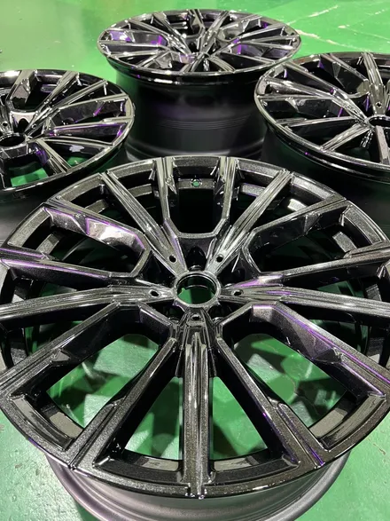 대구 휠복원 대구 휠도색 대구 휠수리 타이어 전문 휠플레이[BMW 7시리즈 순정 20인치 블랙펄유광 휠도색 작업입니다.] / 대구 서구 평리동
