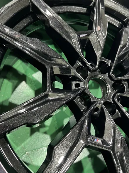 대구 휠복원 대구 휠도색 대구 자동차 휠수리 잘하는 곳 휠플레이 타이어 전문[BMW 850 순정 20인치 블랙펄유광 휠도색 작업입니다.] / 대구 서구 평리동