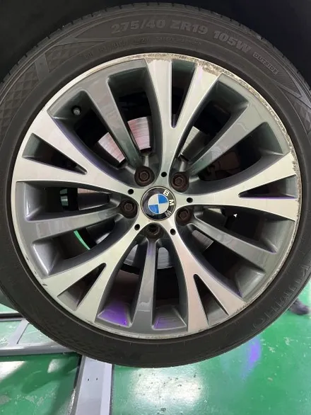 대구 휠복원 대구 휠수리 대구 휠도색 타이어 전문샵 휠플레이 [BMW GT 순정19인치 고스트크롬 휠도색 작업입니다.] / 대구 서구 평리동