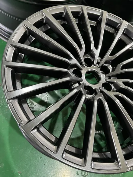 대구 휠복원 대구 휠도색 대구 휠수리 타이어 전문 휠플레이[BMW 7시리즈 순정20인치 고스트크롬 휠도색 작업입니다.] / 대구 서구 평리동