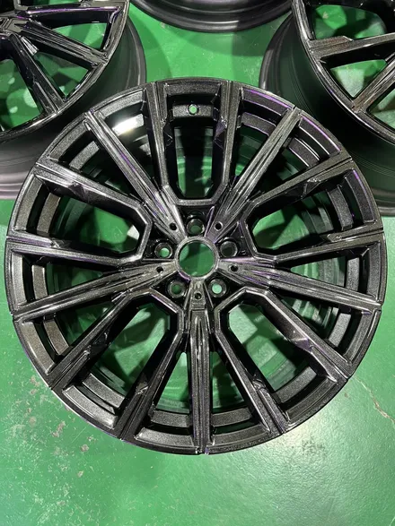 대구 휠복원 대구 휠도색 대구 휠수리 타이어 전문 휠플레이[BMW 7시리즈 순정 20인치 블랙펄유광 휠도색 작업입니다.] / 대구 서구 평리동
