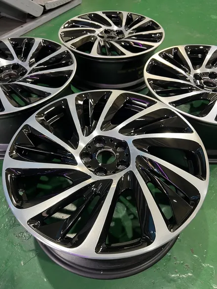 대구 휠복원 대구 휠도색 대구 자동차 휠도색 잘하는 곳 휠플레이 타이어 전문[BMW I8 순정 20인치 휠복원 작업입니다.] 대구 휠복원 성지 / 대구 서구 평리동