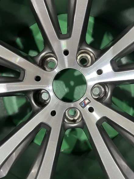 대구 휠복원 대구 휠도색 대구 휠수리 타이어 전문 휠플레이[BMW X5 순정 20인치 다이아몬드컷팅 휠복원 작업입니다.] / 대구 서구 평리동
