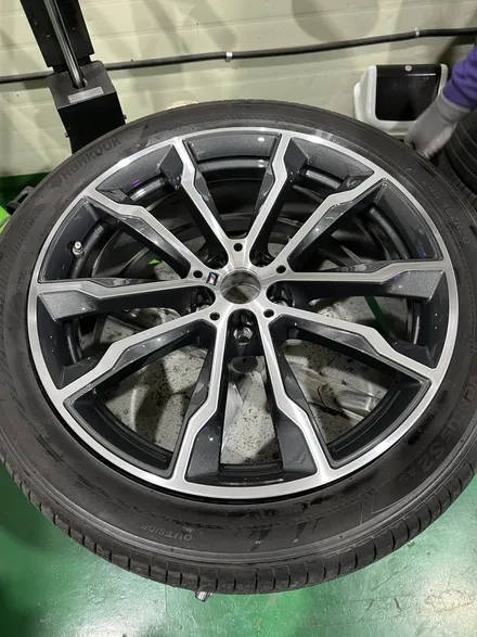 대구 휠복원 대구 휠도색 대구 휠수리 타이어 전문 휠플레이[BMW X3 순정 20인치 다이아몬드컷팅 휠복원 작업입니다.] / 대구 서구 평리동