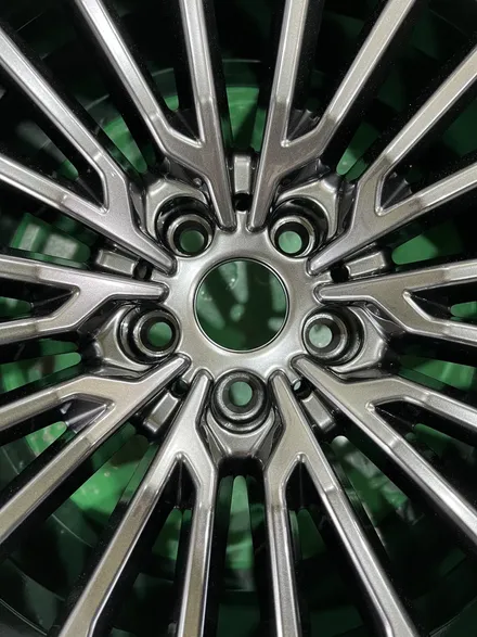 대구 휠복원 대구 휠도색 대구 휠수리 타이어 전문 휠플레이[BMW 7시리즈 순정20인치 고스트크롬 휠도색 작업입니다.] / 대구 서구 평리동