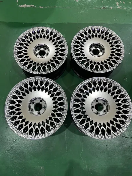 대구 휠복원 대구 휠도색 대구 휠수리 잘하는 곳 휠플레이 타이어 전문 [제네시스 G90 순정 19인치 휠복원 작업입니다.] / 대구 서구 평리동