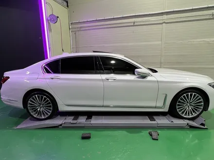 대구 휠복원 대구 휠수리 대구 휠도색 타이어 전문 휠플레이 [BMW 740 순정 20인치 다이아몬드컷팅 휠복원 작업입니다.] / 대구 서구 평리동