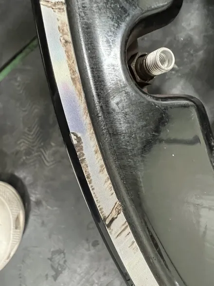 대구 휠복원 대구 휠도색 대구 휠수리 타이어 전문 휠플레이[벤츠 cla 순정 19인치 블랙펄유광 휠도색 작업입니다.] / 대구 서구 평리동