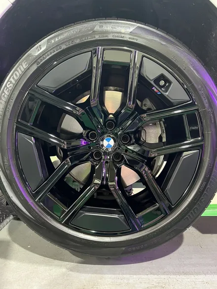대구 휠복원 대구 휠도색 대구 휠수리 타이어 전문 휠플레이[BMW 7시리즈 순정 20인치 블랙유광 휠도색 작업입니다.] / 대구 서구 평리동