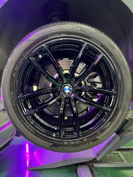 대구 휠복원 대구 휠도색 대구 자동차 휠수리 잘하는 곳 휠플레이 타이어 전문[BMW 5시리즈 순정 18인치 블랙유광 휠도색 작업입니다.] / 대구 서구 평리동