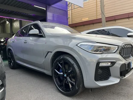대구 휠복원 대구 휠도색 대구 휠수리 타이어 전문 휠플레이[BMW X6 순정 21인치 블랙유광 휠도색 작업입니다.] / 대구 서구 평리동