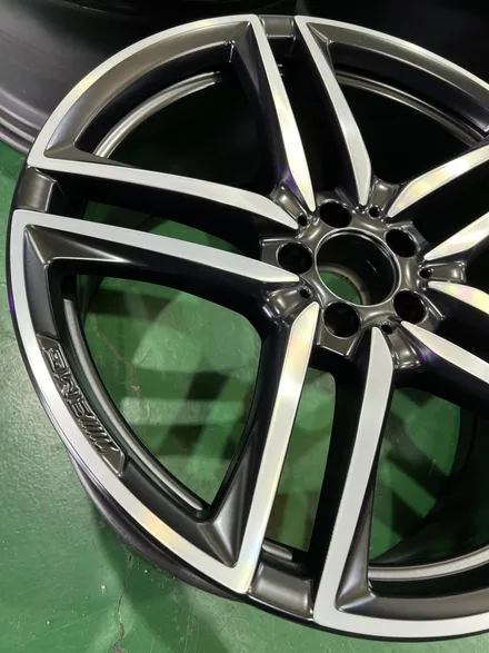 대구 휠복원 대구 휠도색 대구 휠수리 타이어 전문 휠플레이[벤츠 E63 AMG 순정 20인치 다이아몬드컷팅 휠복원 작업입니다.] / 대구 서구 평리동