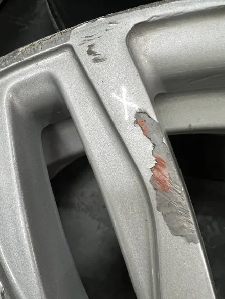 대구 휠복원 대구 휠도색 대구 자동차 휠수리 잘하는 곳 휠플레이 타이어 전문[BMW 5시리즈 순정 18인치 휠복원 작업입니다.] / 대구 서구 평리동
