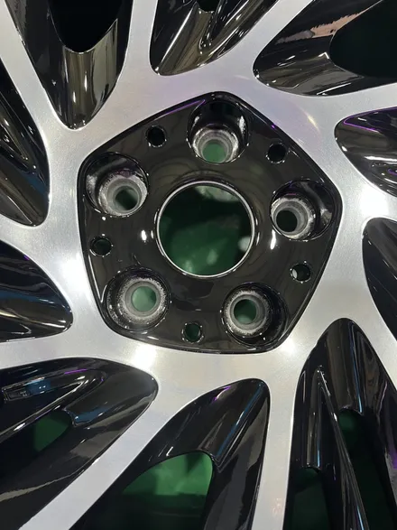 대구 휠복원 대구 휠도색 대구 자동차 휠도색 잘하는 곳 휠플레이 타이어 전문[BMW I8 순정 20인치 휠복원 작업입니다.] 대구 휠복원 성지 / 대구 서구 평리동