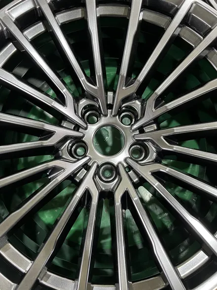 대구 휠복원 대구 휠도색 대구 휠수리 타이어 전문 휠플레이[BMW 7시리즈 순정20인치 고스트크롬 휠도색 작업입니다.] / 대구 서구 평리동