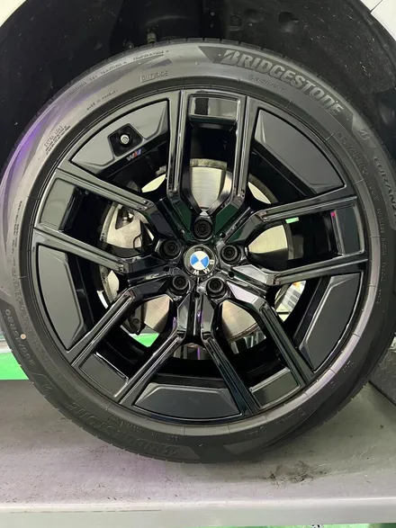 대구 휠복원 대구 휠도색 대구 휠수리 타이어 전문 휠플레이[BMW 7시리즈 순정 20인치 블랙유광 휠도색 작업입니다.] / 대구 서구 평리동