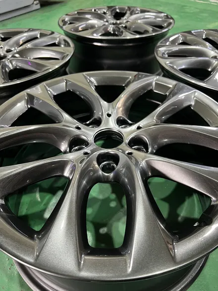 대구 휠복원 대구 휠도색 대구 자동차 휠수리 잘하는 곳 휠플레이 타이어 전문[BMW 2시리즈 순정 18인치 고스트크롬 휠도색 작업입니다.] / 대구 서구 평리동