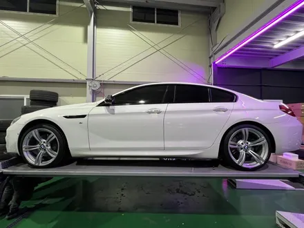 대구 휠복원 대구 휠도색 대구 자동차 휠수리 잘하는 곳 휠플레이[BMW 640 순정 20인치 실버 휠도색 작업입니다.] / 대구 서구 평리동