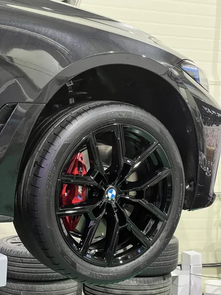 대구 휠복원 대구 휠도색 대구 자동차 휠수리 잘하는 곳 휠플레이 타이어 전문[BMW 4시리즈 G22 19인치 블랙유광 휠도색 작업입니다.] / 대구 서구 평리동