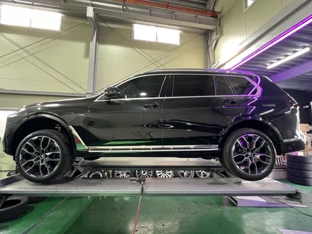 대구 휠복원 대구 휠도색 대구 자동차 휠수리 잘하는 곳 휠플레이[BMW X7 순정 22인치 블랙유광 휠도색 작업입니다.] / 대구 서구 평리동