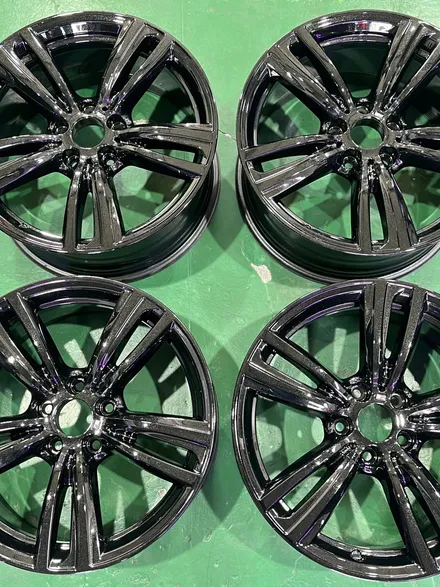 대구 휠복원 대구 휠도색 대구 자동차 휠수리 잘하는 곳 휠플레이 타이어 전문[BMW 4시리즈 순정 19인치 블랙펄유광 휠도색 작업입니다.] / 대구 서구 평리동