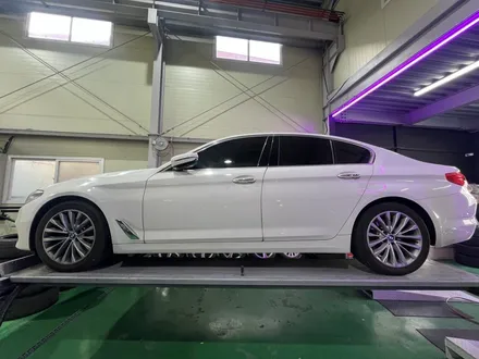 대구 휠복원 대구 휠도색 대구 자동차 휠수리 잘하는 곳 휠플레이 타이어 전문[BMW 5시리즈 순정 18인치 블랙유광 휠도색 작업입니다.] / 대구 서구 평리동