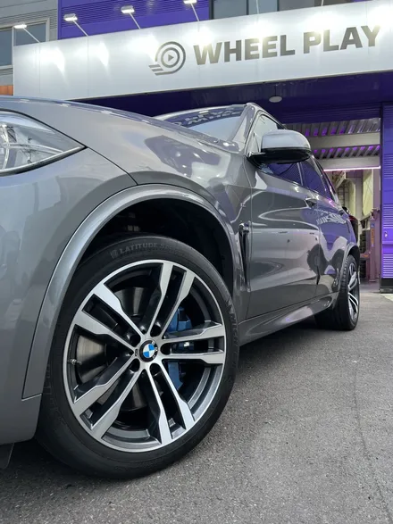 대구 휠복원 대구 휠도색 대구 휠수리 타이어 전문 휠플레이[BMW X5 순정 20인치 다이아몬드컷팅 휠복원 입니다.] / 대구 서구 평리동