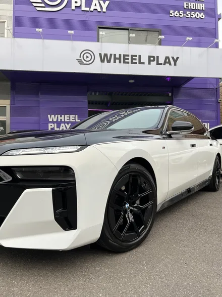대구 휠복원 대구 휠도색 대구 휠수리 타이어 전문 휠플레이[BMW 7시리즈 순정 20인치 블랙유광 휠도색 작업입니다.] / 대구 서구 평리동