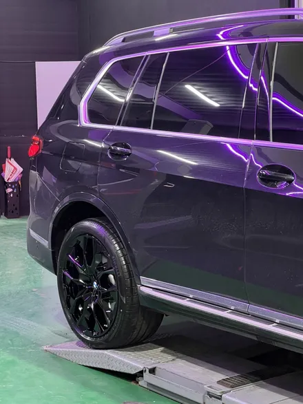 대구 휠복원 대구 휠도색 대구 자동차 휠수리 잘하는 곳 휠플레이 타이어 전문[BMW X7 순정 22인치 블랙유광 휠도색 작업입니다.] / 대구 서구 평리동