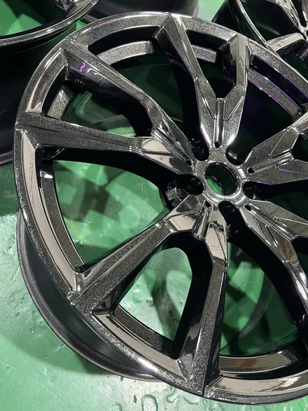 대구 휠복원 대구 휠도색 대구 자동차 휠수리 잘하는 곳 휠플레이 타이어 전문[BMW X7 순정 22인치 블랙펄유광 휠도색 작업입니다.] / 대구 서구 평리동