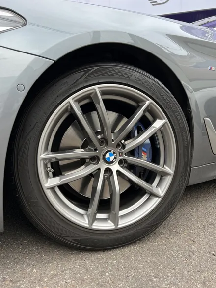 대구 휠복원 대구 휠도색 대구 휠수리 타이어 전문 휠플레이[BMW 5시리즈 순정 18인치 휠복원 작업입니다.] / 대구 서구 평리동