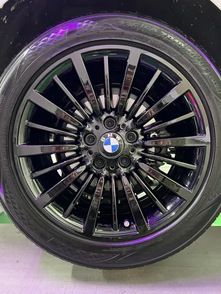 대구 휠복원 대구 휠도색 대구 휠수리 타이어 전문 휠플레이[BMW 3시리즈 GT 순정 18인치 블랙펄유광 휠도색 작업입니다.] / 대구 서구 평리동