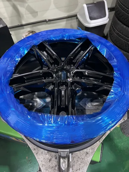 대구 휠복원 대구 휠도색 대구 자동차 휠수리 잘하는 곳 휠플레이 타이어 전문[BMW 218 순정 18인치 블랙유광 휠도색 작업입니다.] 대구 휠복원 성지 / 대구 서구 평리동