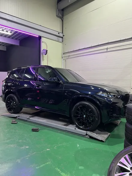 대구 휠복원 대구 휠도색 대구 자동차 휠수리 잘하는 곳 휠플레이 타이어 전문[BMW X5 순정 21인치 블랙펄유광 휠도색 작업입니다.] 대구 휠복원 성지 / 대구 서구 평리동